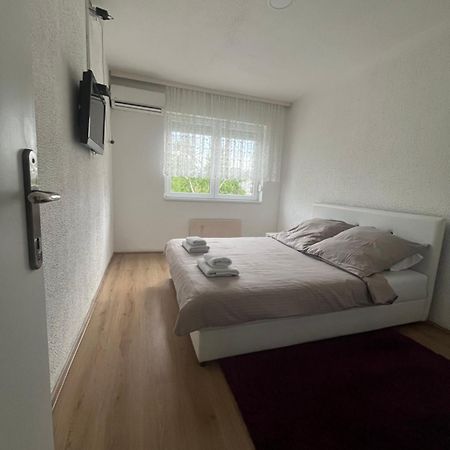 Pavlovic Apartman Belgrad Exteriör bild